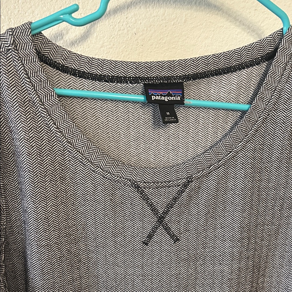 Patagonia Women's Gray Herringbone Long Sleeve Dress Size Medium - Picture 4 of 5